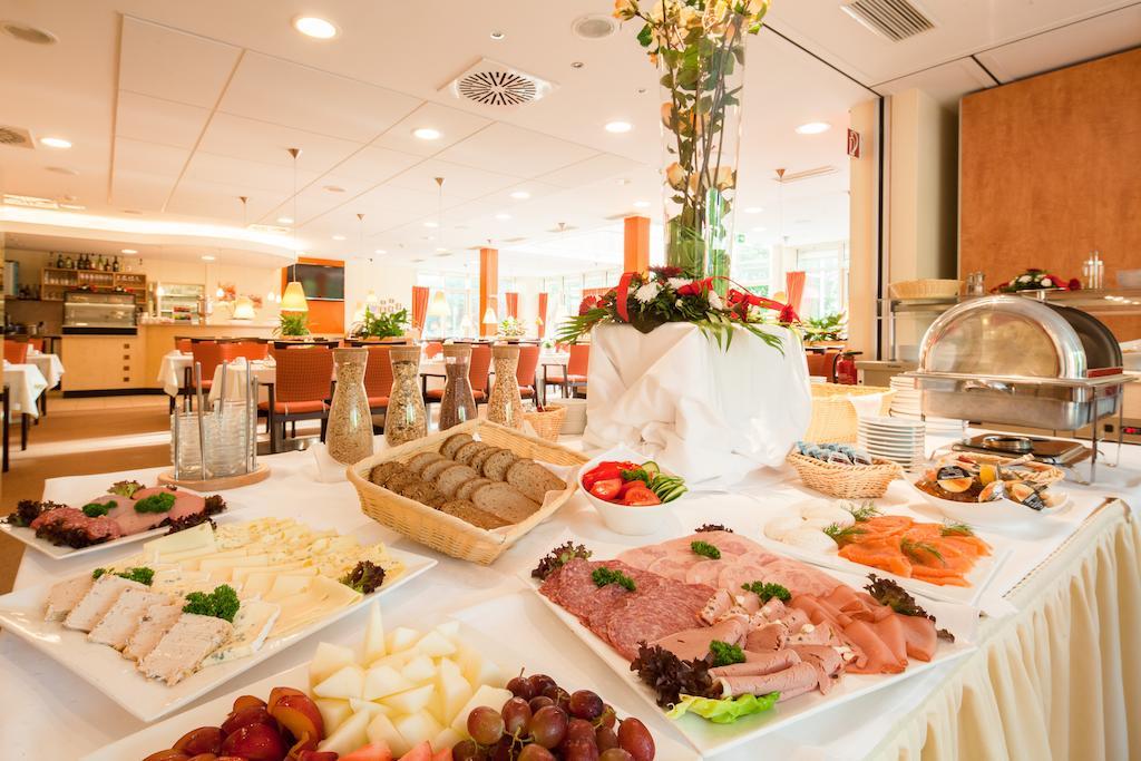 Gda Hotel Goettingen Экстерьер фото